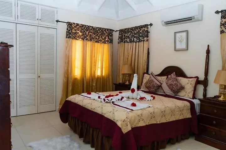 Smart Villa @ Richmond 0*,